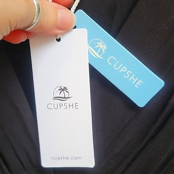 Cupshe Aubriella Beach Dress - Picture 8 of 8